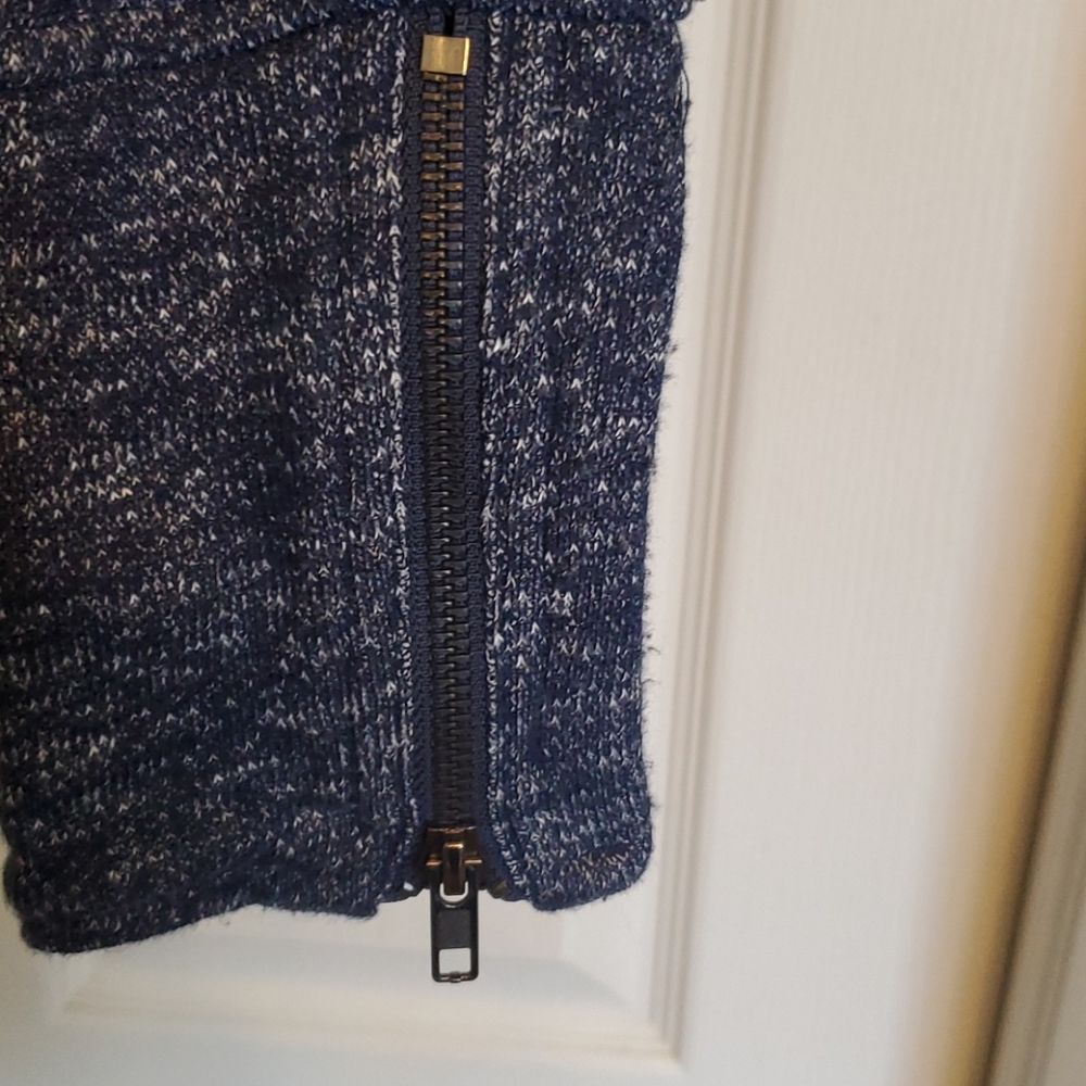 Moto-style Jacket - Picture 3 of 4